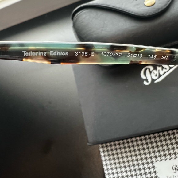 Persol Tailoring Edition Sunglasses NWT - Picture 3 of 8